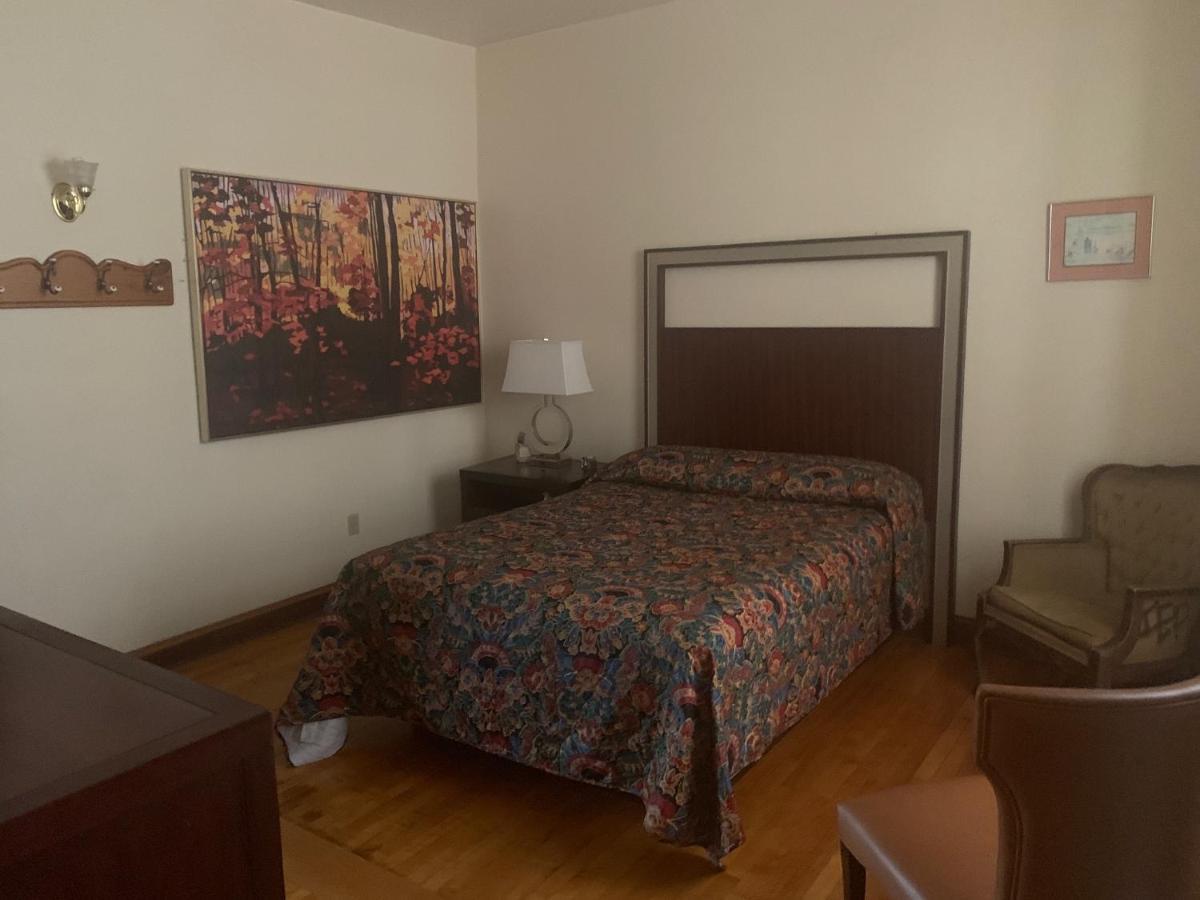 Karsten Hotel Kewaunee ภายนอก รูปภาพ