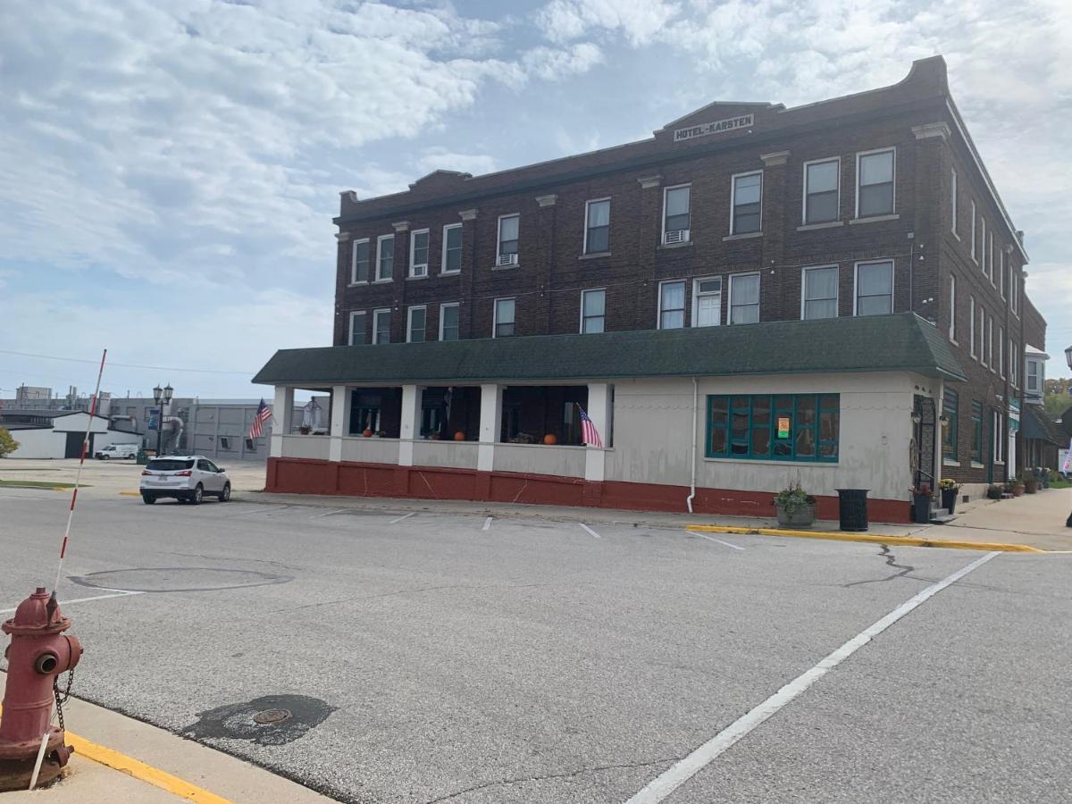 Karsten Hotel Kewaunee ภายนอก รูปภาพ